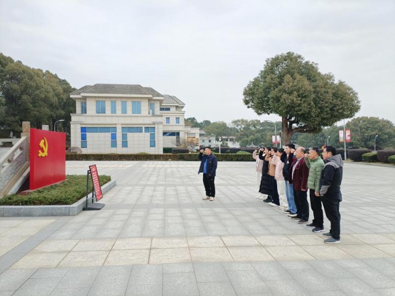 dec682644ec2a1f3a8ca7f8064e930bd